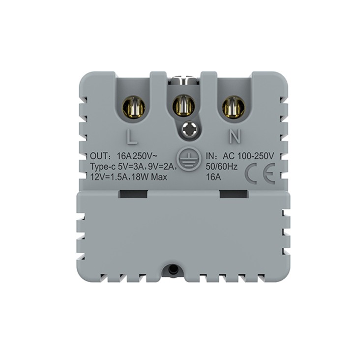 Prise avec terre Schuko et chargeur USB C - type F